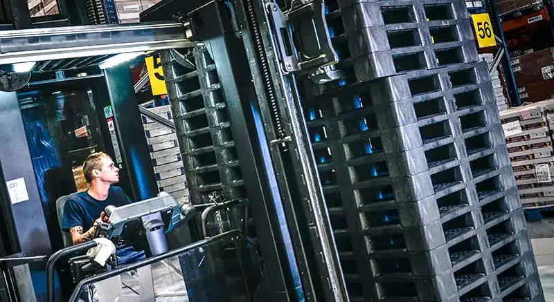 pooling-voorraad-kuntstof-pallets